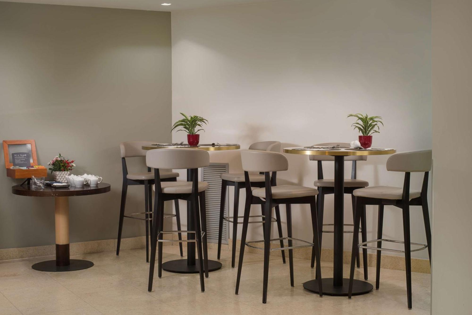 Hotel Nh Bergame Extérieur photo