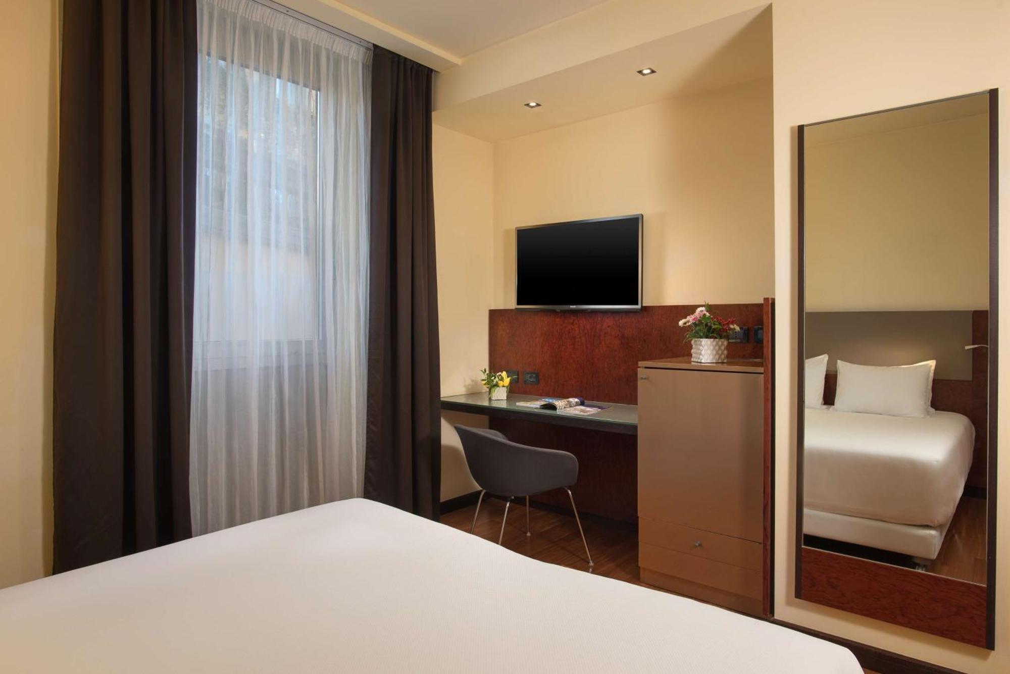 Hotel Nh Bergame Extérieur photo