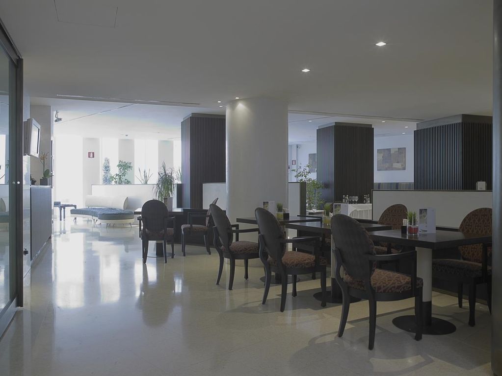 Hotel Nh Bergame Restaurant photo